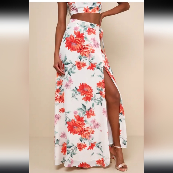 Lulus Dresses & Skirts - NEW Lulu's Bloom With a View White Floral Print Maxi Skirt